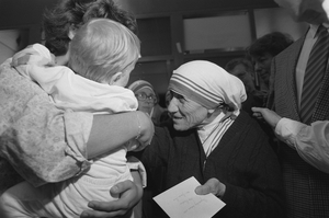 Page13-haut-Mere-Teresa.jpeg